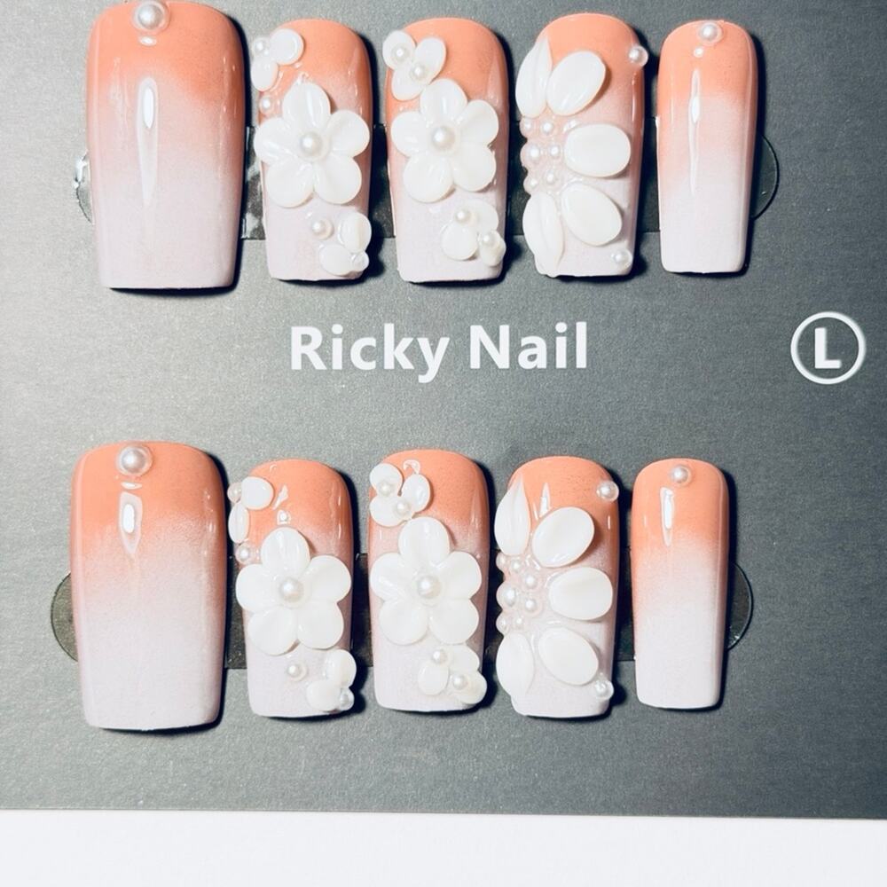 Ricky Nail 3D White Floral Ombre Press On Nails Size Large